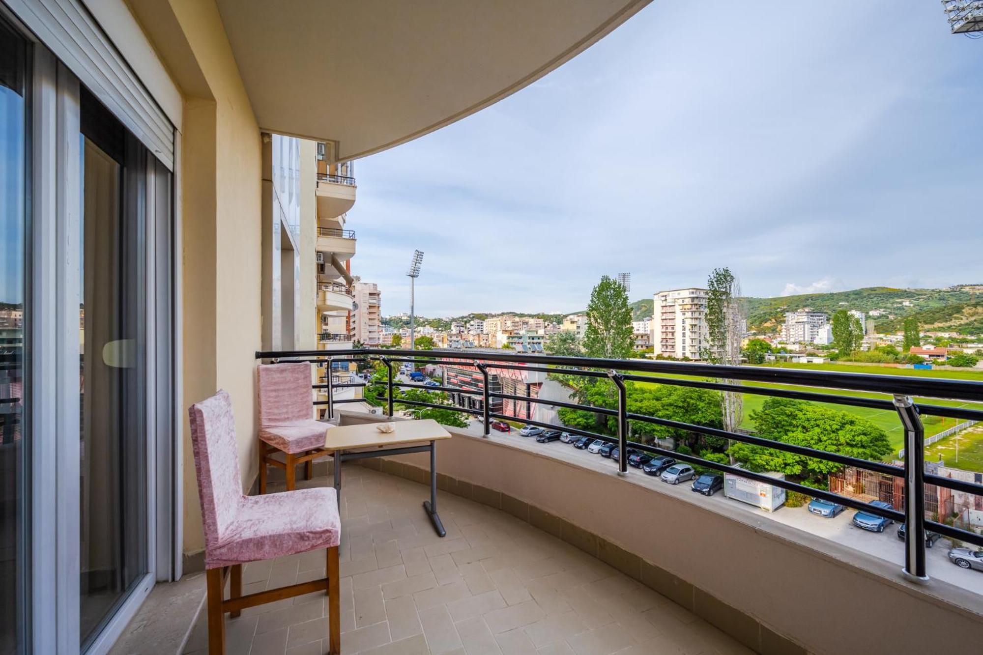 City Center Apartments By Kondo Stays วญอเรอ ภายนอก รูปภาพ