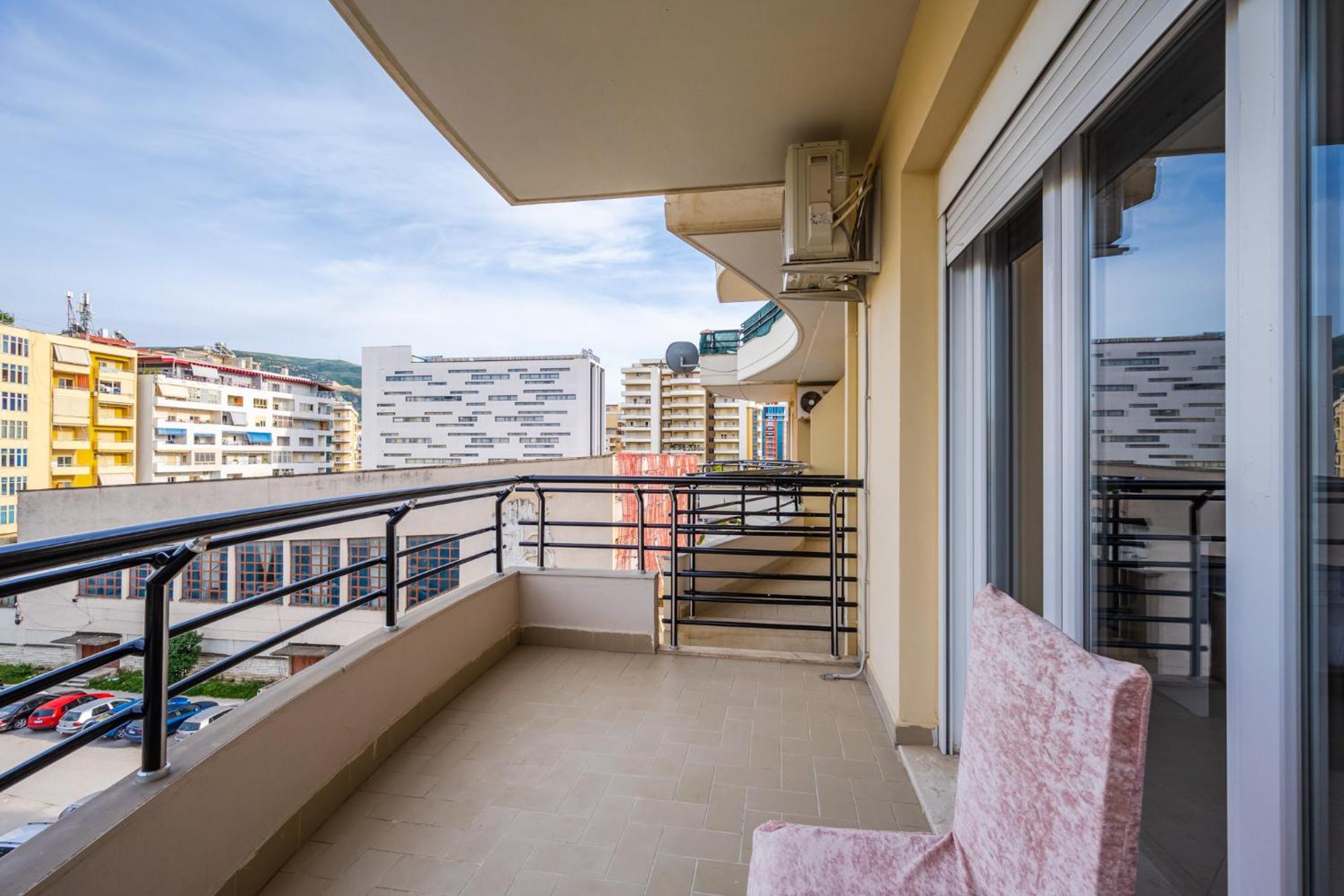 City Center Apartments By Kondo Stays วญอเรอ ภายนอก รูปภาพ